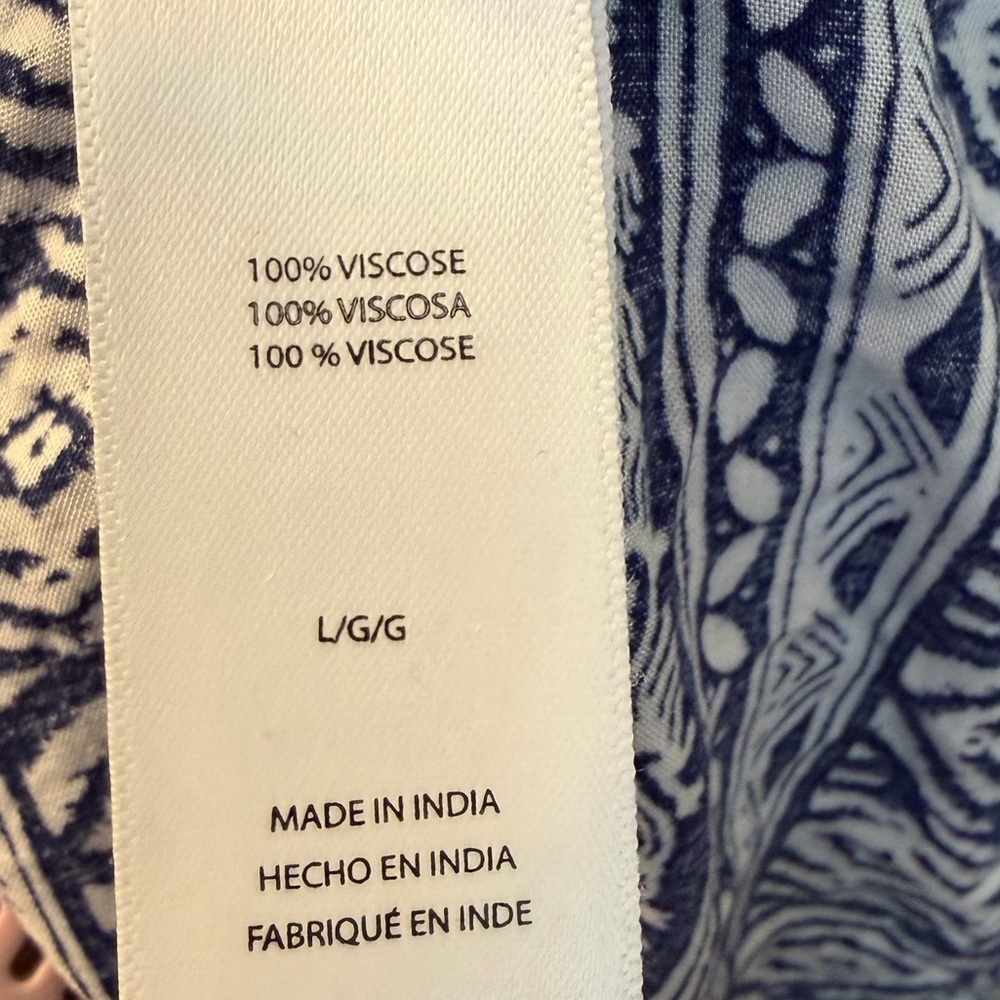 beachlunchlounge Blue and White Patterned Long Sleeve Dress - Picture 3 of 4